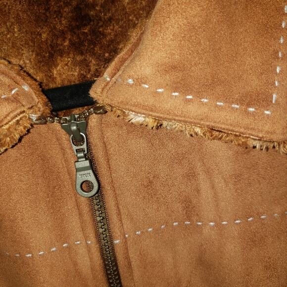 EUC, Tsunami Woman's coat, SUPER soft inside and out, full zipper Sz M - Picture 5 of 13